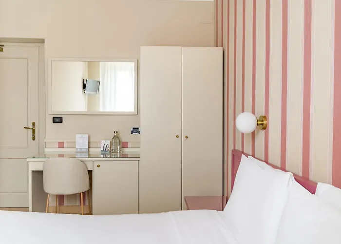 Otel Parker - Gruppo Blam 3*